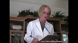 girlfiends mom shocked at huge dick