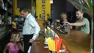 upskirt milf restaurant delibrate